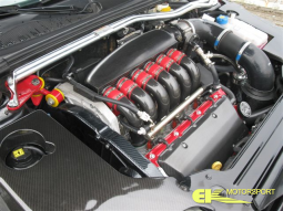 Alfa Spider 3.7 V6 24 V mit Carbon-Plenium und grössere Carbonansaugrohre