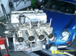 A 110 SX Motor mit 45 Webervergaser, u Modefizierten Motor   158PS/6850 min1