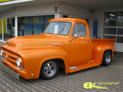 FORD F 100 Baujahr 1953 V8 7,2 Liter