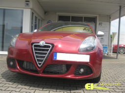 Alfa Giulietta 1.8 TBi 16V mit grossem Ladeluftkühler